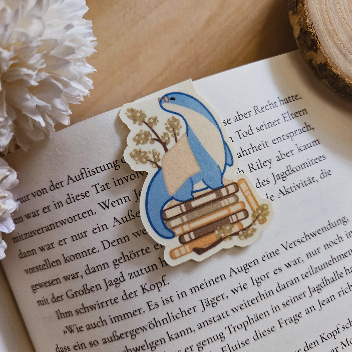 Magnetic bookmark - Pile of books