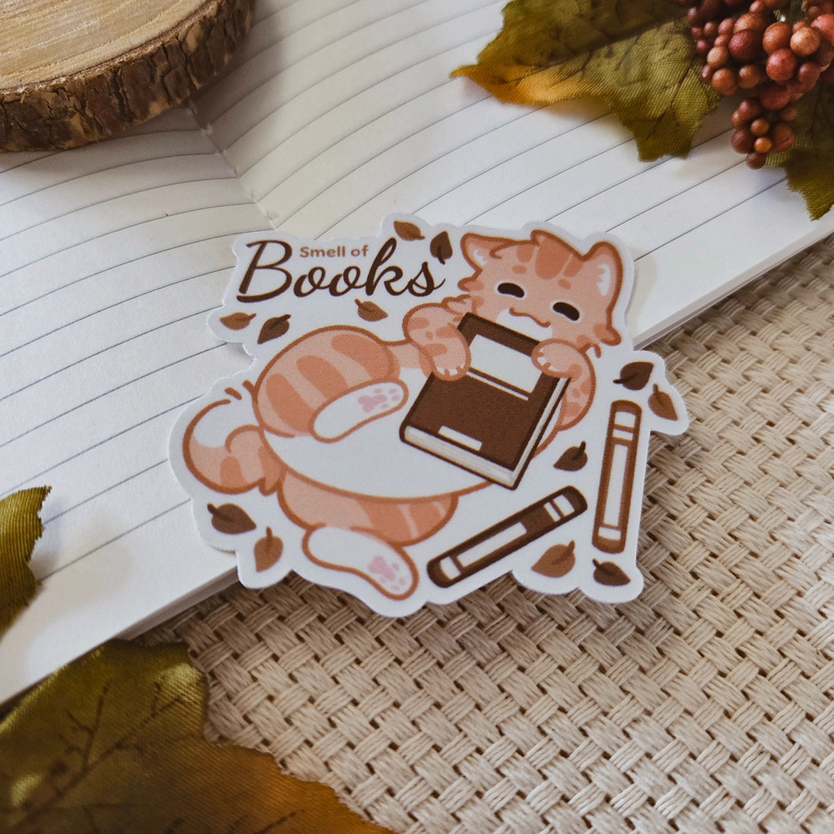 Kiss Cut Sticker - Smell of books