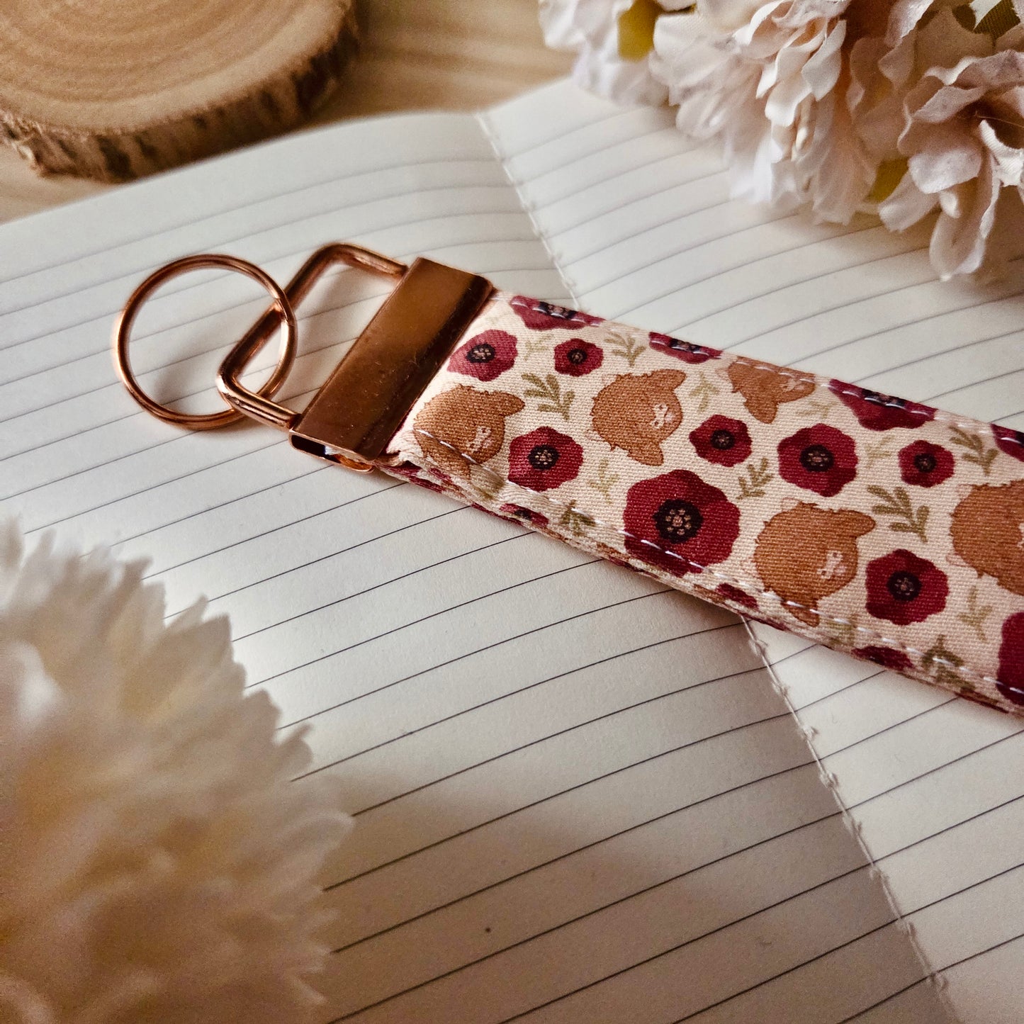 Keychain wristlet - Flourishing Dreams ❘ Poppies