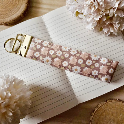 Keychain wristlet - Flourishing Dreams