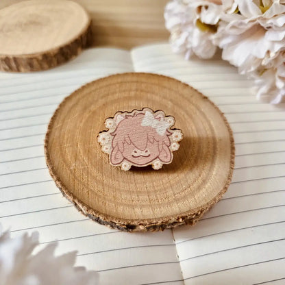 wooden pin - Flourishing Dreams