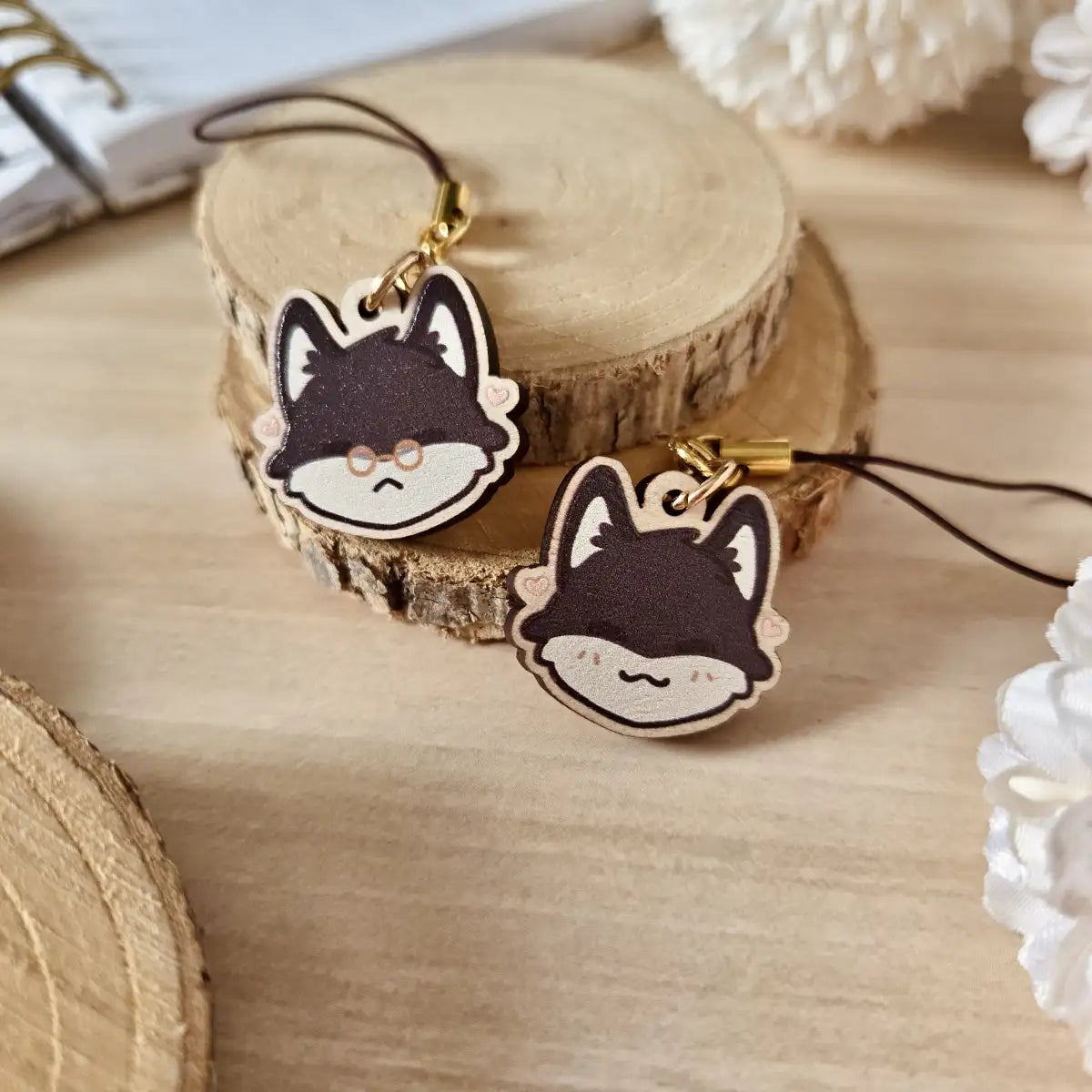 wooden charm - Fox friends