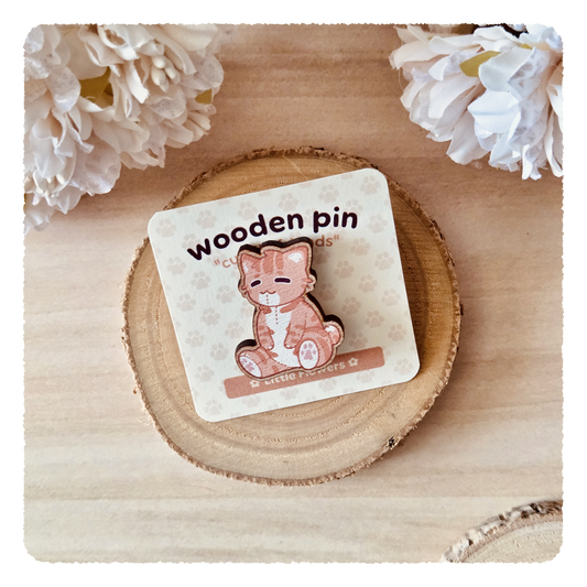 wooden pin - Cuddly Friends I Little Flowers