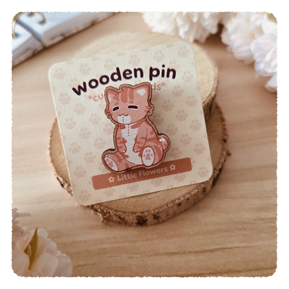 wooden pin - Cuddly Friends I Little Flowers