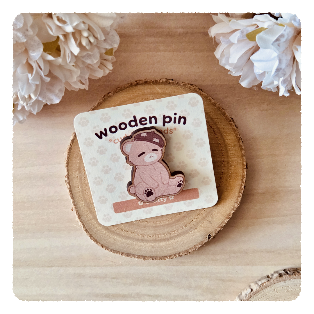 wooden pin - Cuddly Friends I Scotty